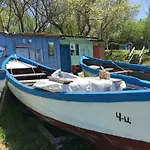 Pensión Niya 4*