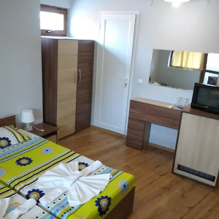 Niya Vendégház 4*