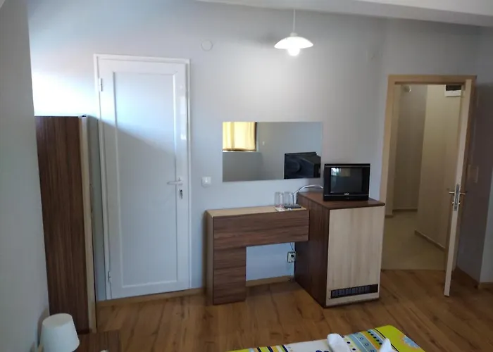 Niya 4* 切尔诺莫雷茨