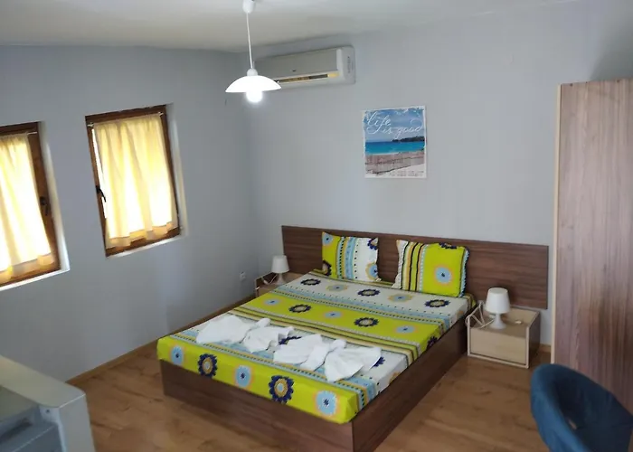 Niya 切尔诺莫雷茨