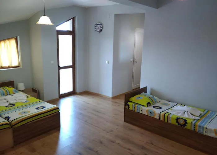 Niya 4* 切尔诺莫雷茨